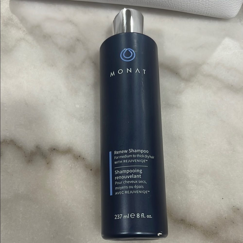 Renew Shampoo - Medium to Thick Hair - Picture 2 of 5